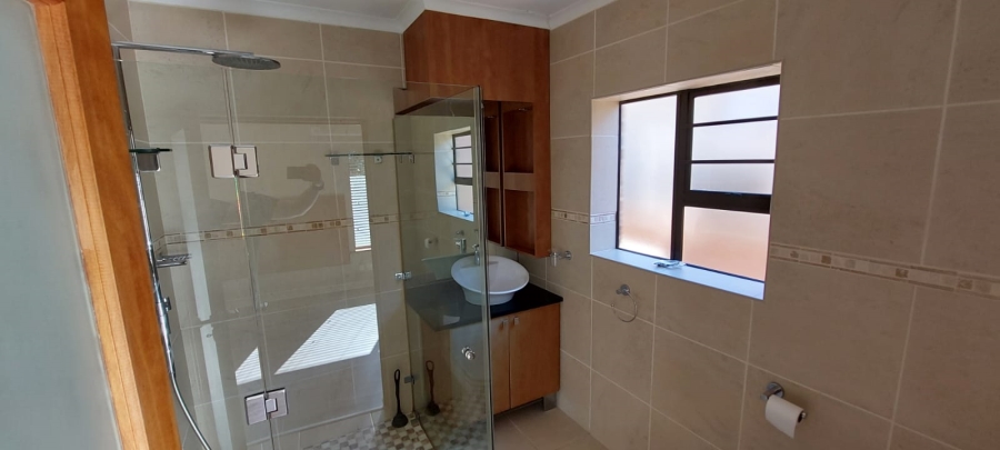 5 Bedroom Property for Sale in Ferreira Town Eastern Cape